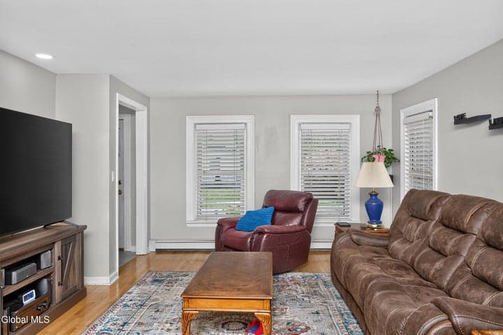 809 Thompson Street, Schenectady, NY, photo 4