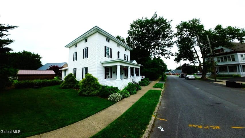 6 E Montgomery Street, Johnstown, NY, photo 3
