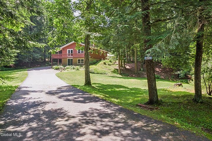 421 W Shore Road, Delanson, NY