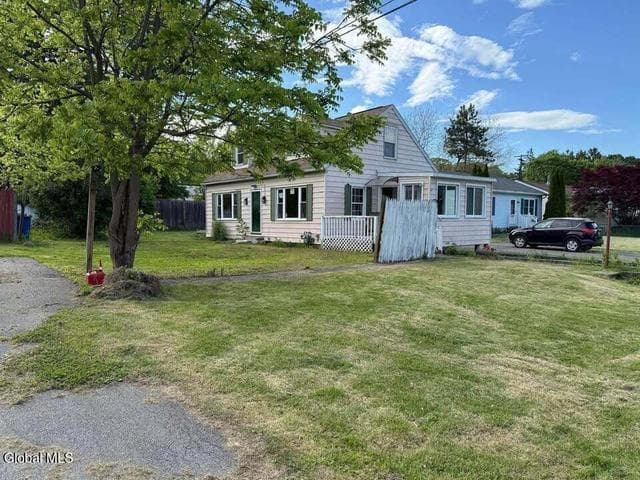 35 Conliss Avenue, Cohoes, NY, photo 2