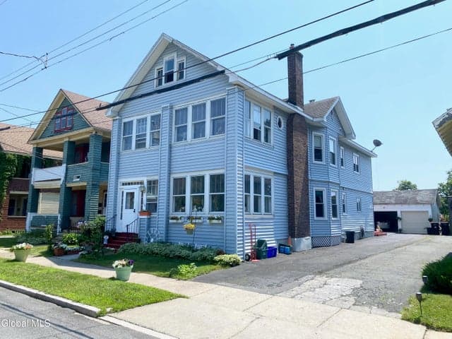 338 Taylor Court, Troy, NY