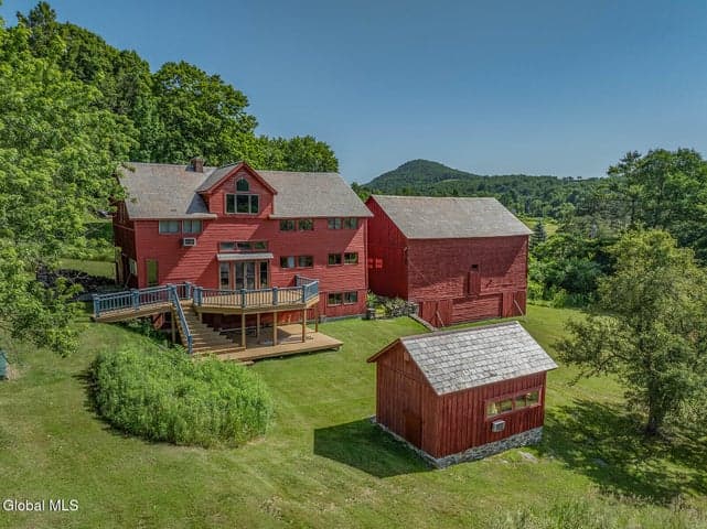 252 Tingue Road, Cambridge, NY