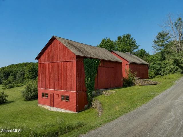 252 Tingue Road, Cambridge, NY, photo 2
