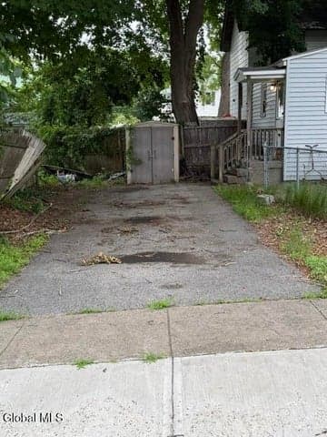 24 Wells Street, Gloversville, NY, photo 5