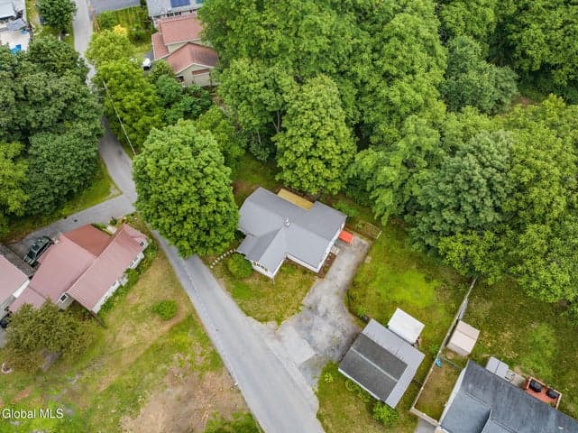 10 Kidder Lane, Glens Falls, NY, photo 4