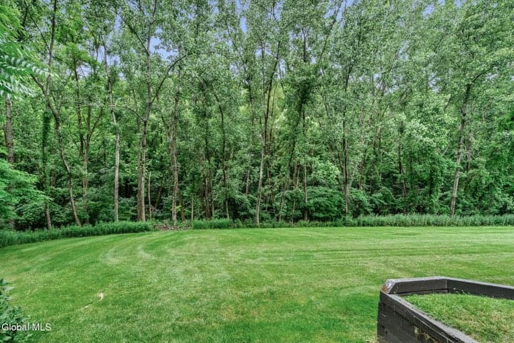 4501 S Foxwood Drive, Clifton Park, NY, photo 3
