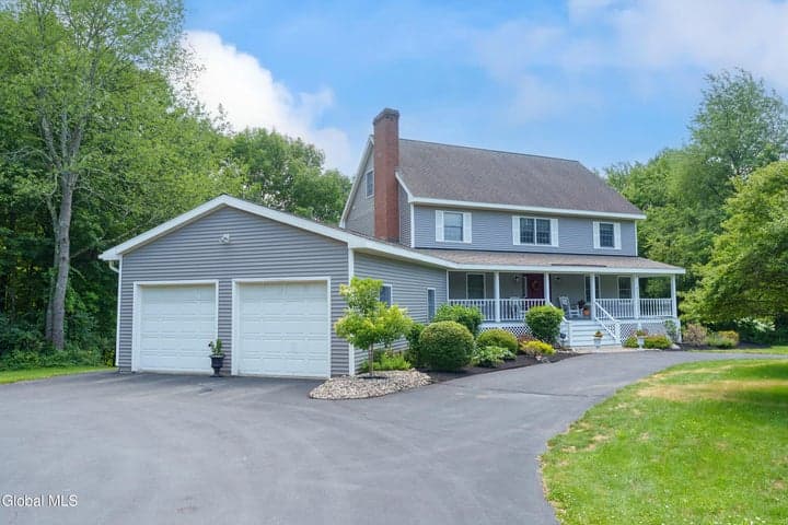 119 Menemsha Lane, Brunswick, NY, photo 2