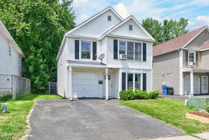 30 Boenau Street, Albany, NY