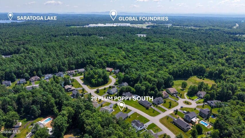 29 Plum Poppy S, Malta, NY, photo 3