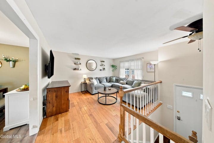 4 Denise Court, Rensselaer, NY, photo 4