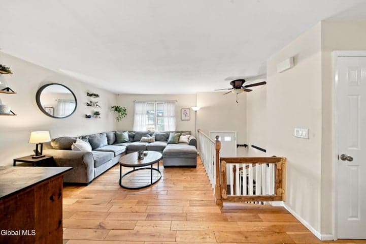 4 Denise Court, Rensselaer, NY, photo 5