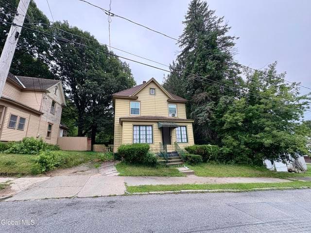 36 Eagle Street, Gloversville, NY