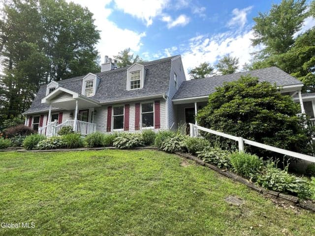 17 Johnny Cake Hollow Road, Pittstown, NY, photo 2