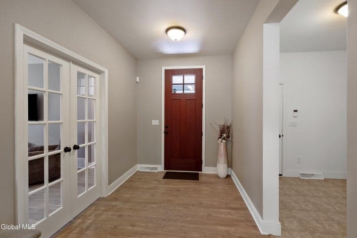29 Plum Poppy S, Malta, NY, photo 5