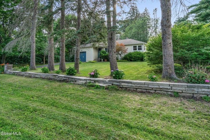 54 E Hite Court, Schenectady, NY, photo 2