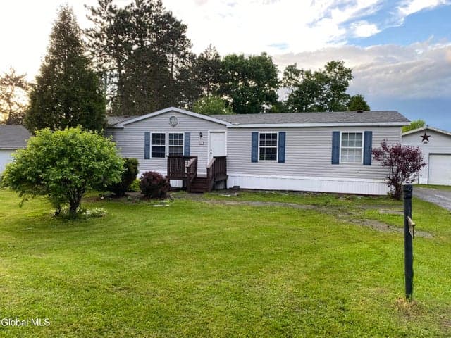 2669 County Route 17, Granville, NY