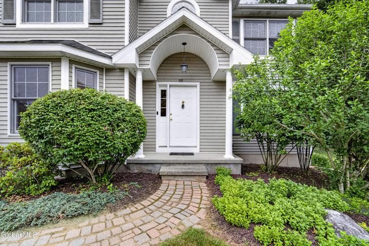 57 Michelle Drive, Clifton Park, NY, photo 2