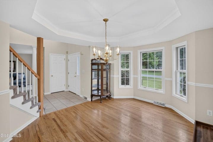 57 Michelle Drive, Clifton Park, NY, photo 5