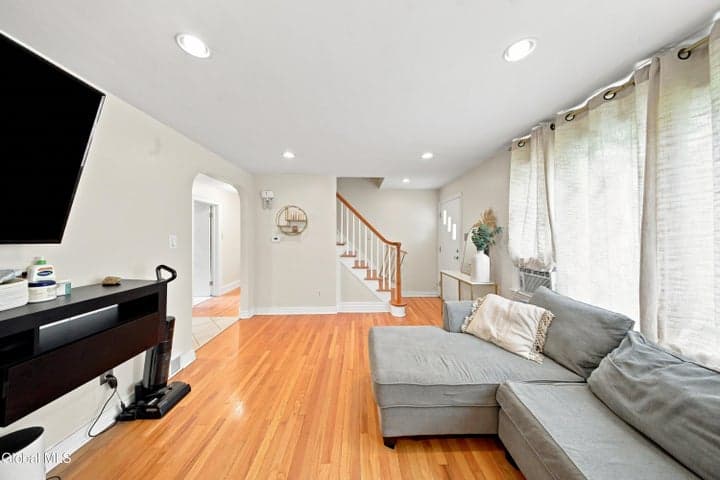 1209 Mader Street, Schenectady, NY, photo 5