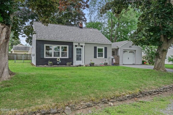 1005 Wayne Road, Rotterdam, NY