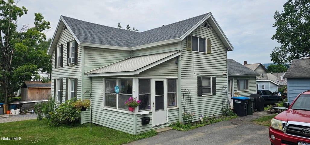 6 Mechanic Street, Corinth, NY, photo 2