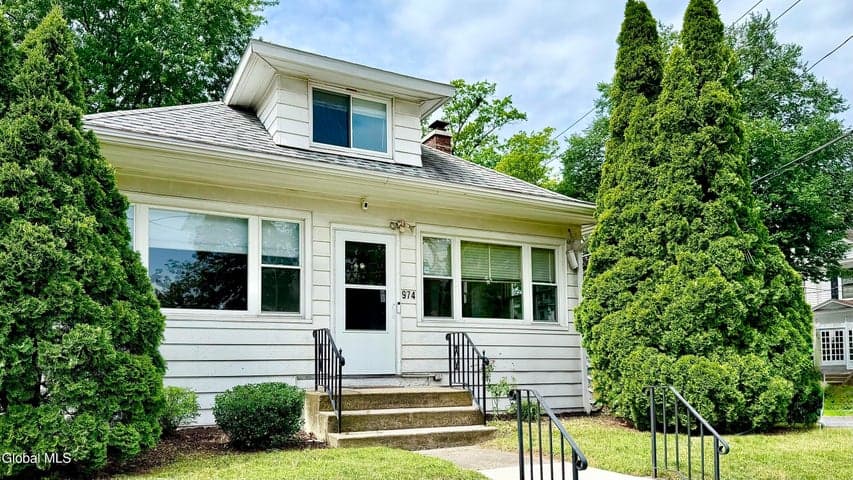 974 Washington Avenue, Albany, NY