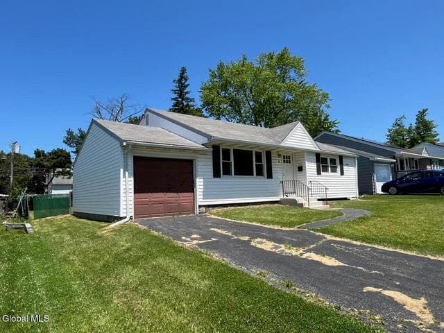 9 Dover Drive, Latham, NY, photo 2
