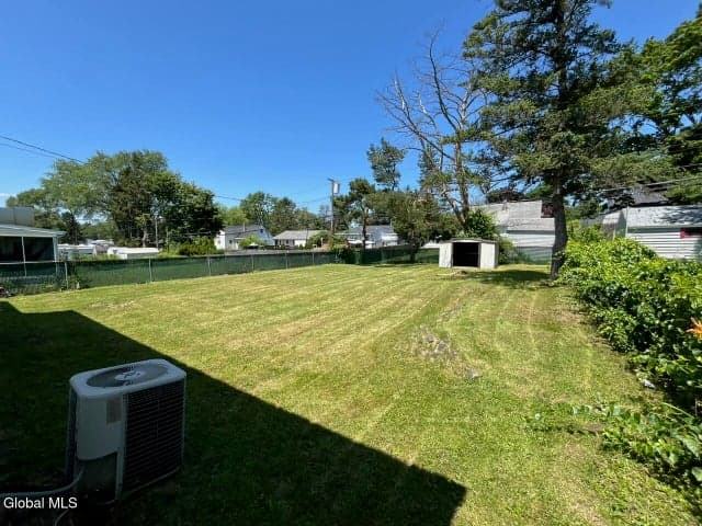 9 Dover Drive, Latham, NY, photo 5