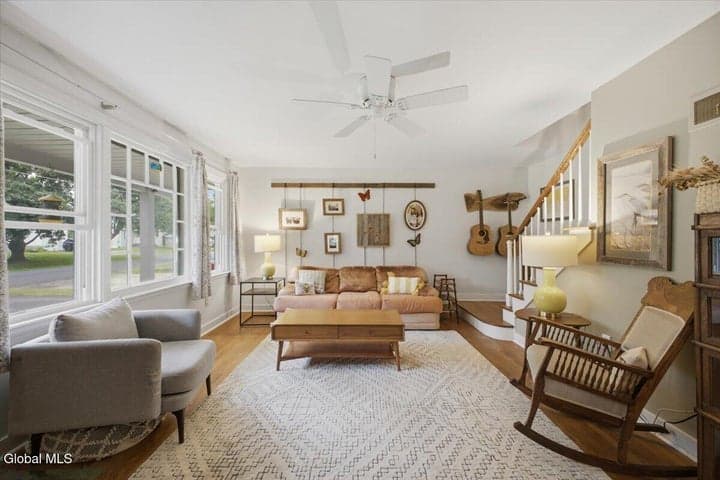 9 David Drive, Glenville, NY, photo 5