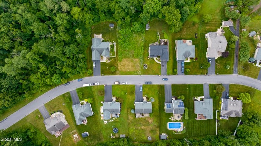208 Steeple Way, Rotterdam, NY, photo 2