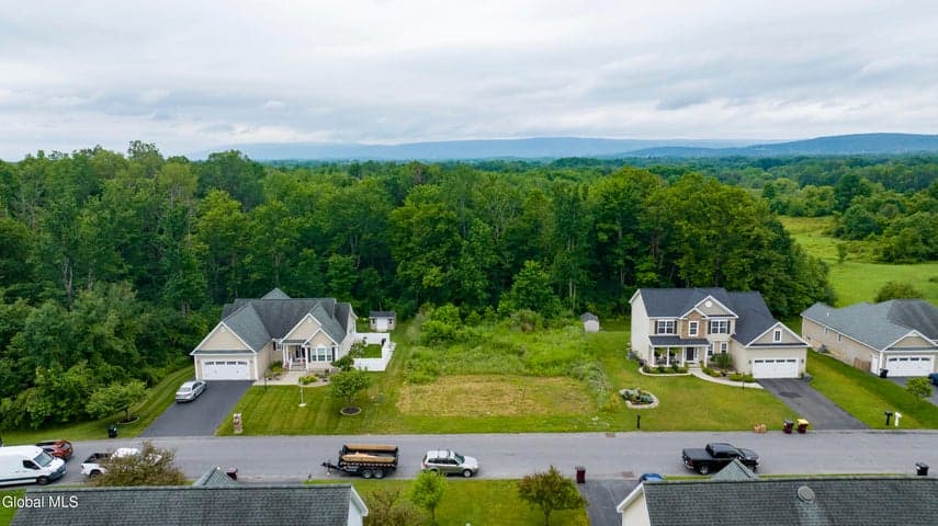208 Steeple Way, Rotterdam, NY, photo 4