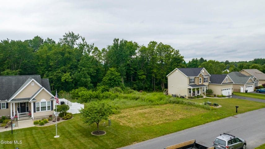 208 Steeple Way, Rotterdam, NY, photo 5