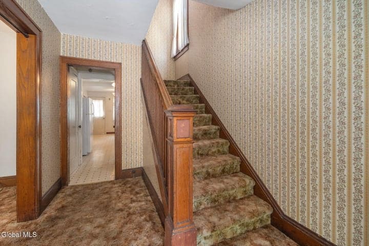 19 Harris Avenue, Albany, NY, photo 5