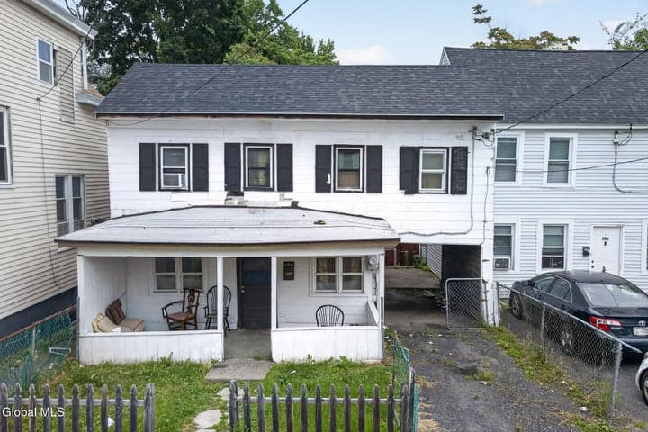 363 Elk Street, Albany, NY