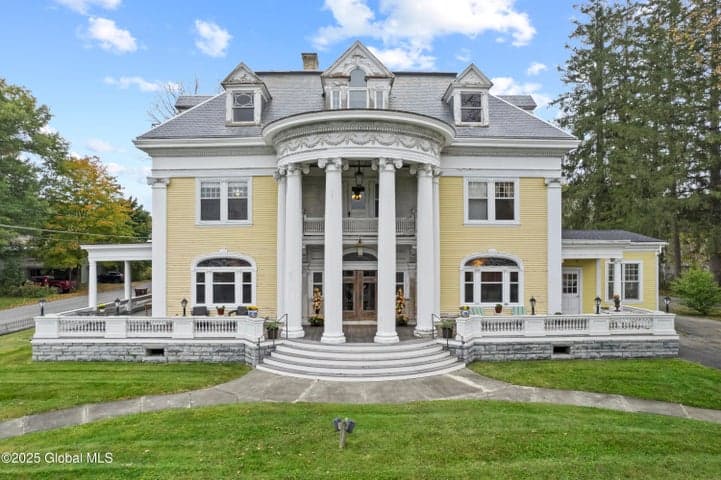 16 W Main Street, Cambridge, NY, photo 1