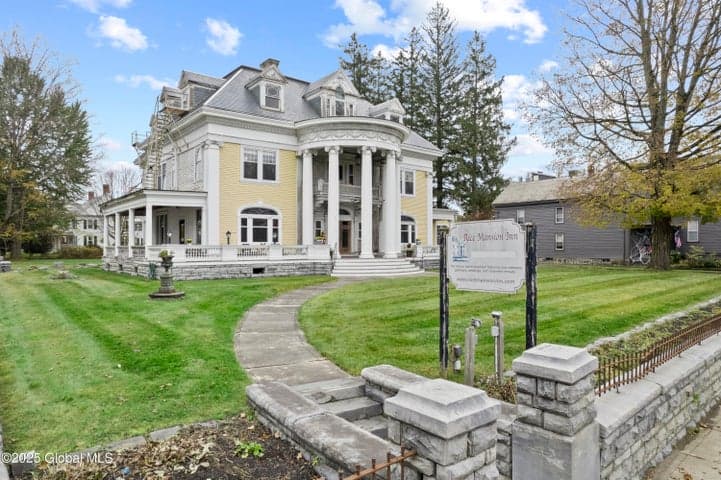 16 W Main Street, Cambridge, NY, photo 2