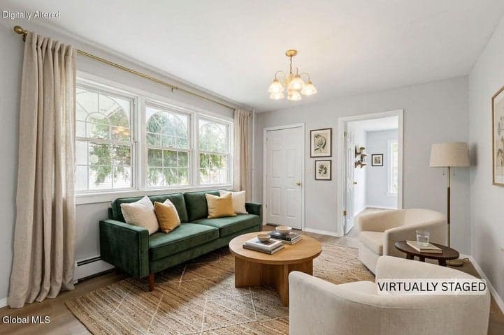 19 Matthew Street, Johnstown, NY, photo 4