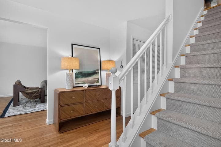 1 Birch Hill Court, Clifton Park, NY, photo 5
