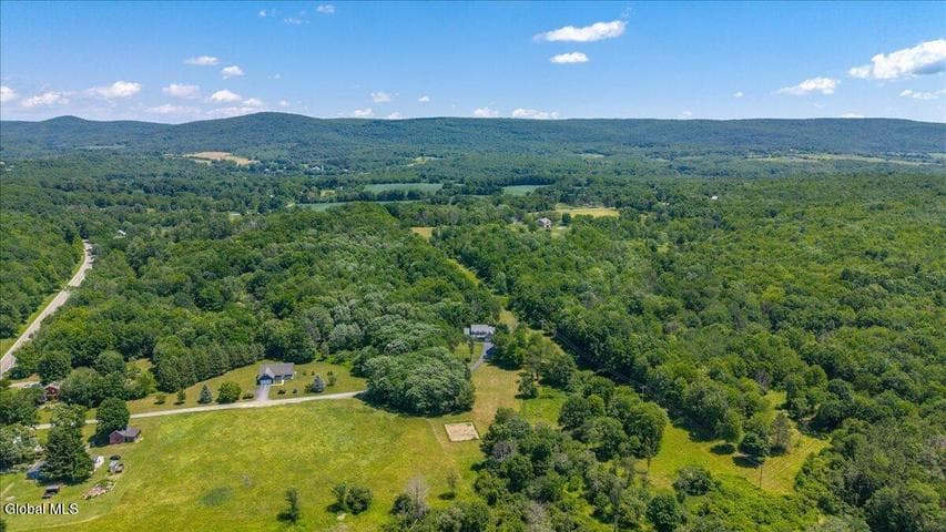 698 NY-2, Brunswick, NY, photo 4