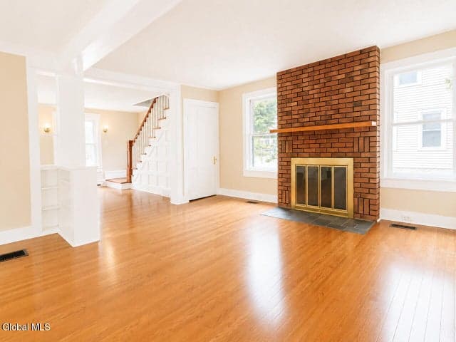 9 Grove Avenue, Glens Falls, NY, photo 3