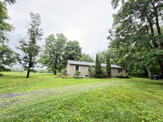 39 Lower Flat Rock Road, New Scotland, NY, photo 1