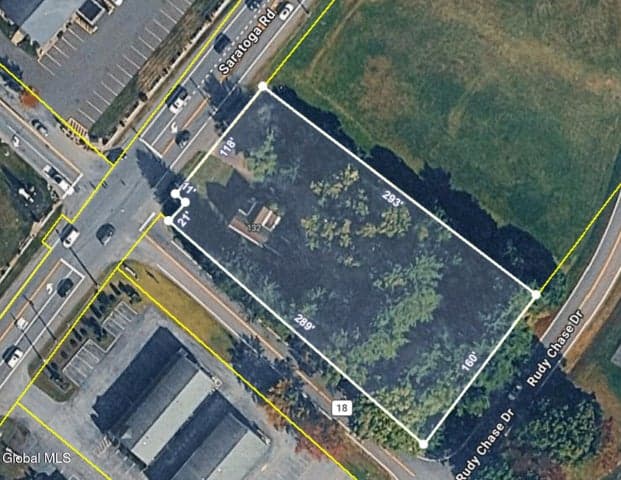 132 Saratoga Road, Glenville, NY