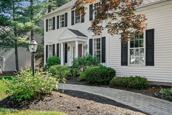 22 Parkside Trail, Clifton Park, NY, photo 2