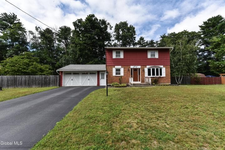 41 Margaret Drive, Milton, NY, photo 2