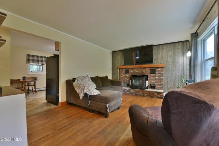 54 E River Drive, Lake Luzerne, NY, photo 4