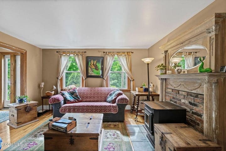24 Vandenburgh Avenue, Troy, NY, photo 4