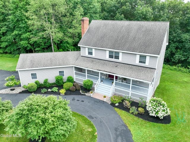 119 Menemsha Lane, Brunswick, NY, photo 3