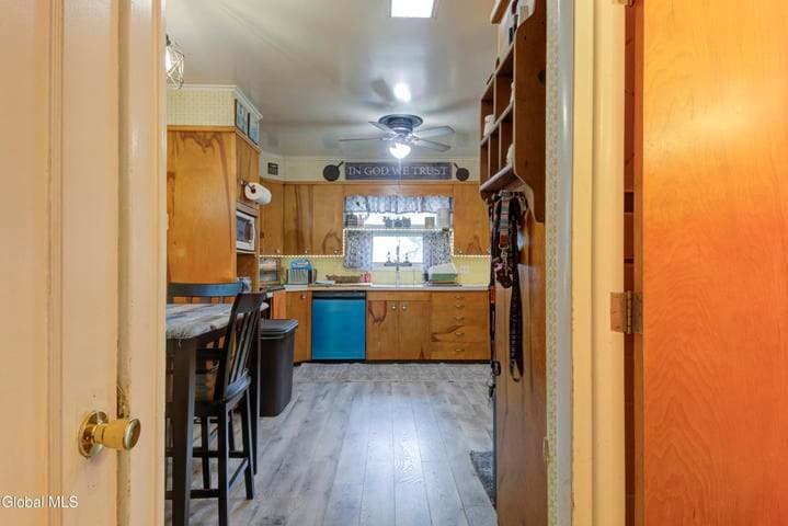 138 5th Avenue, Gloversville, NY, photo 5