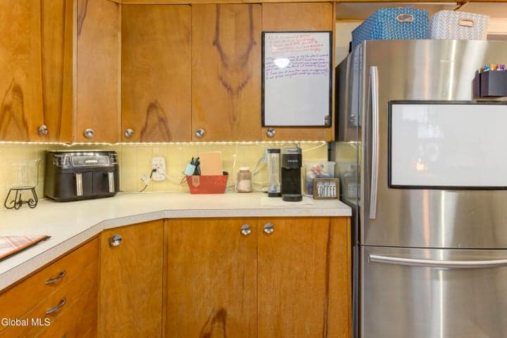 138 5th Avenue, Gloversville, NY, photo 2