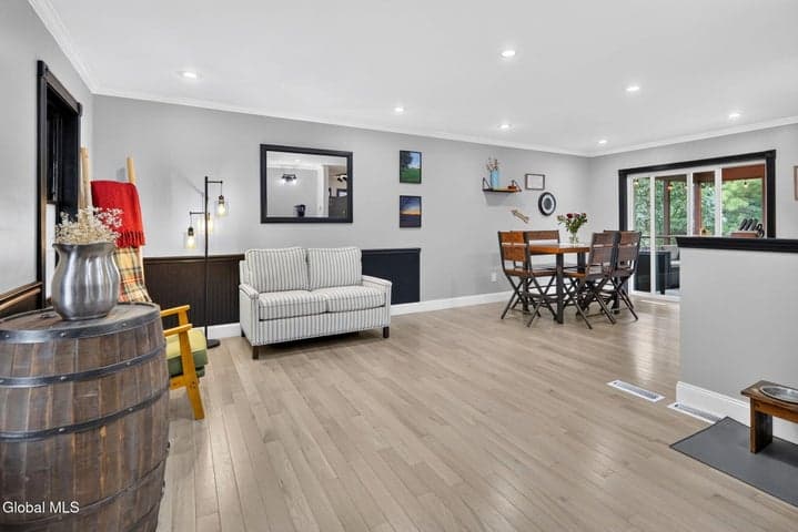 1038 Laural Lane, Malta, NY, photo 5